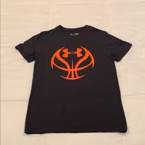 Under Armour T-shirt size YSM